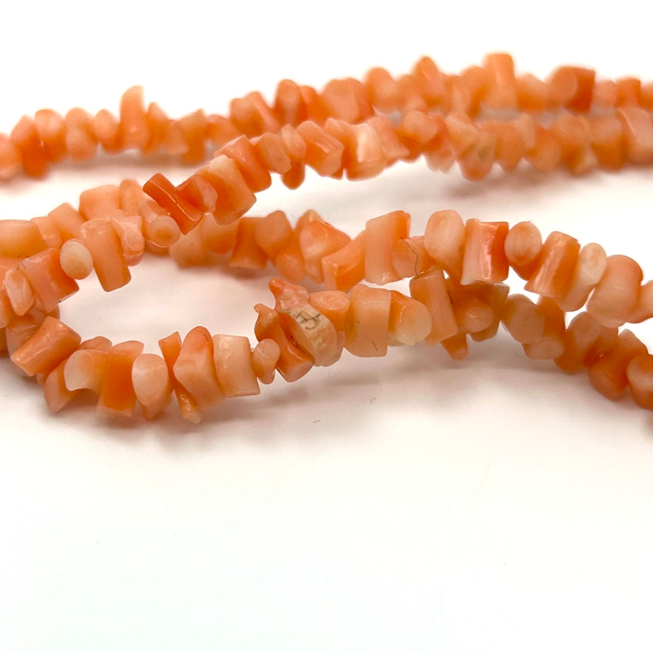 上品なオレンジ珊瑚 サンゴ ネックレス 天然素材 2連 ロングネックレス 留め具シルバー レディース アクセサリー I9