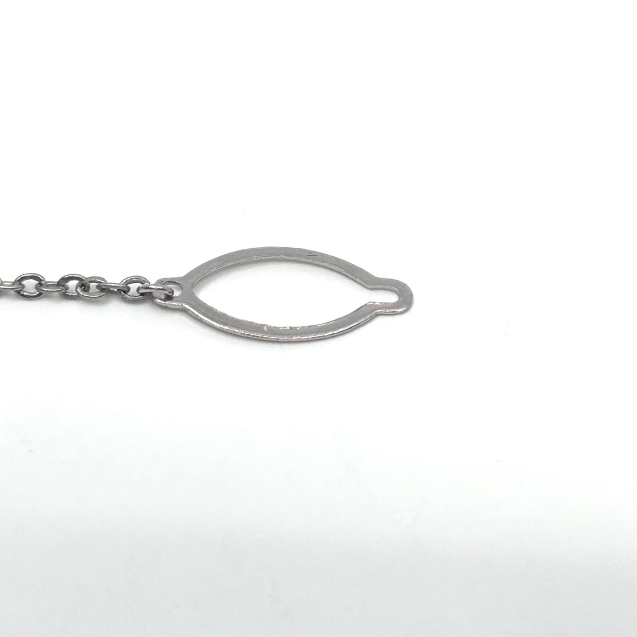 赤珊瑚 レッド ピアス 片耳用 シルバー台座 チェーン付き 上品 エレガント ヴィンテージ アクセサリー レディースジュエリー I9