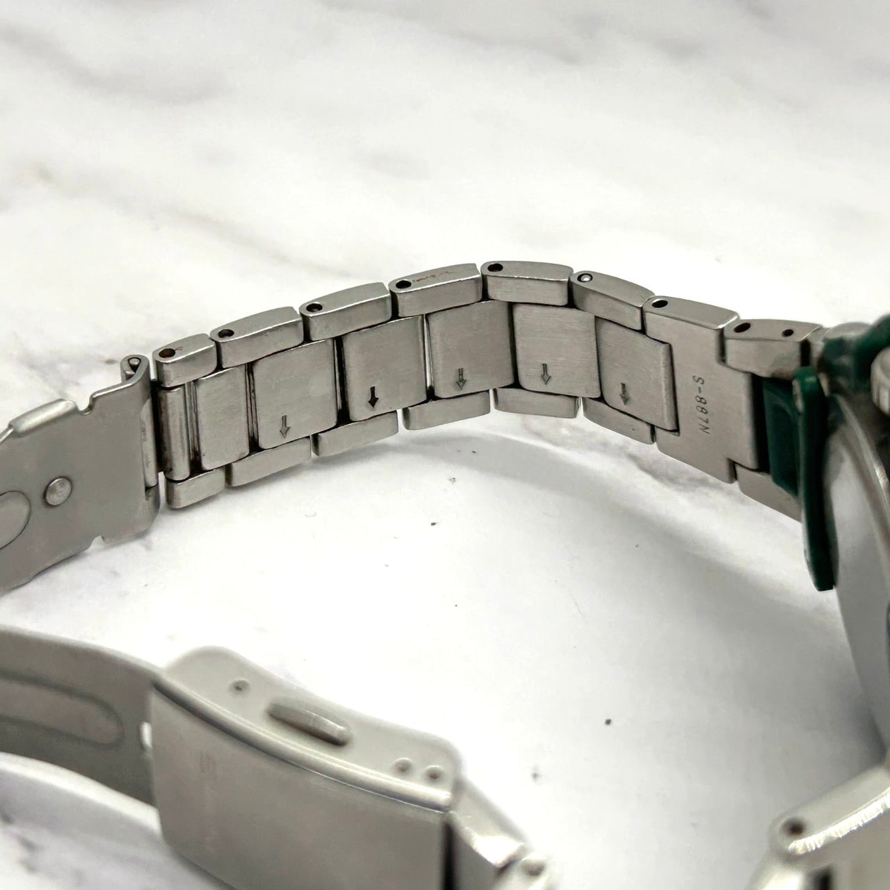 【限定モデル】 電池交換済 稼働品 希少 CASIO Baby-G G-MS MSG-550CR Chara コラボ 限定モデル レディース 腕時計 チャラ シルバー グリーン アナログ デイト表示 クオーツ 耐衝撃構造 裏蓋サイン刻印「小さな夢 大きな夢」G6