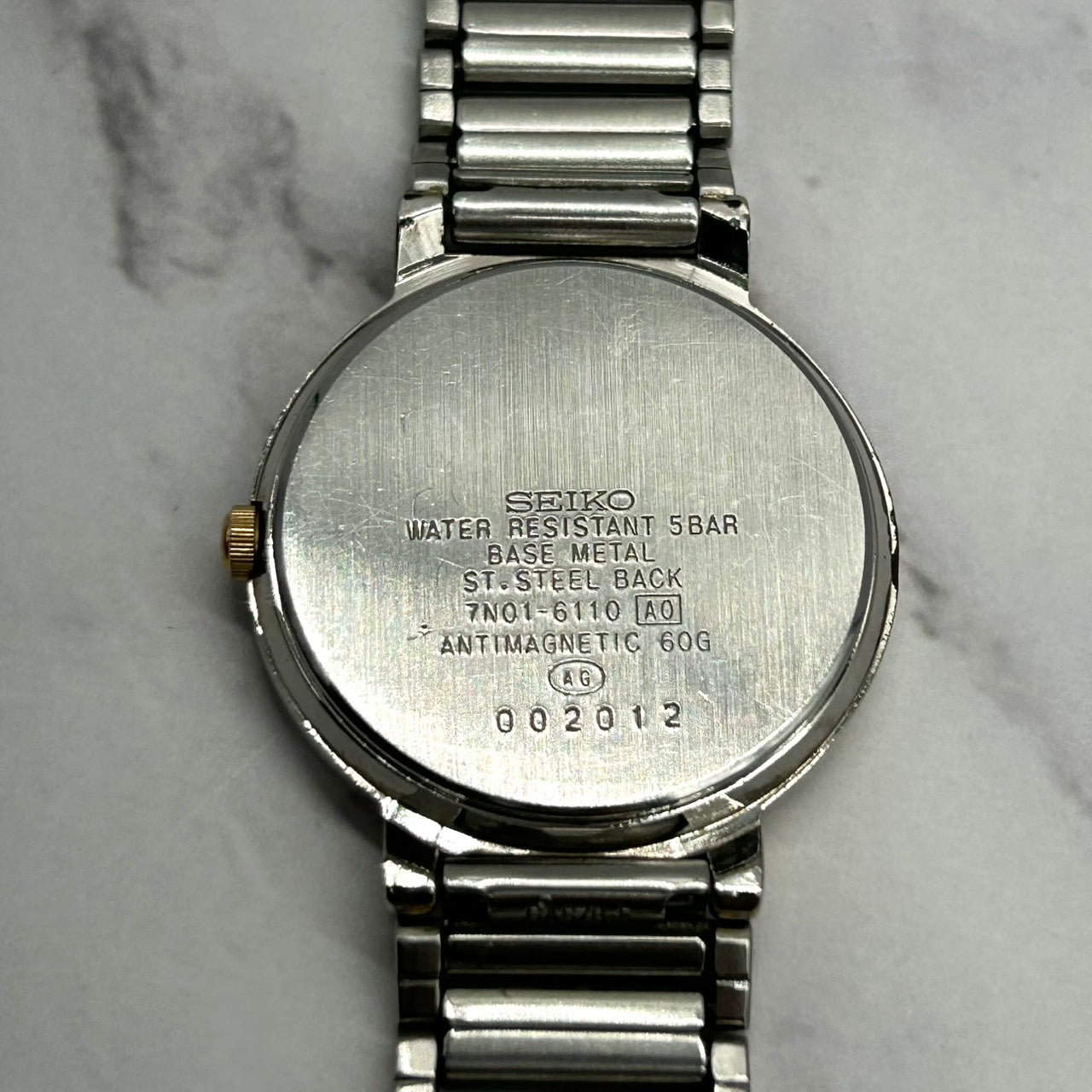 【電池交換済／稼働品】SEIKO セイコー Avenue アベニュー レディース 7N01-6110 コンビカラー シルバー ゴールド クオーツ アナログ ホワイト文字盤 エレガント クラシック ドレスウォッチ ビジネス 5気圧防水 クリーニング済 G6