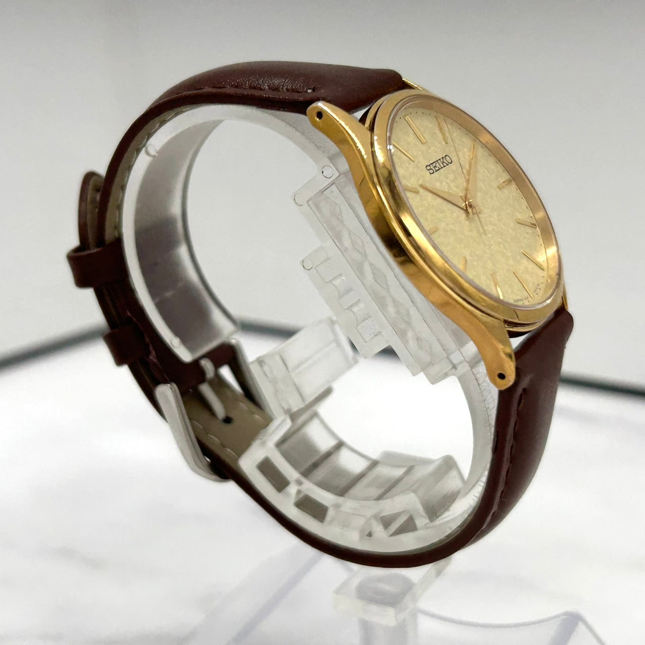 【新品ベルト（社外品）／電池交換済／稼働品】SEIKO DOLCE セイコー ドルチェ メンズ 腕時計 8J41-0AJ0 ゴールド文字盤 ブラウンレザー クオーツ 薄型 エレガント クラシック ドレスウォッチ ビンテージ 高級感 クリーニング済 G6