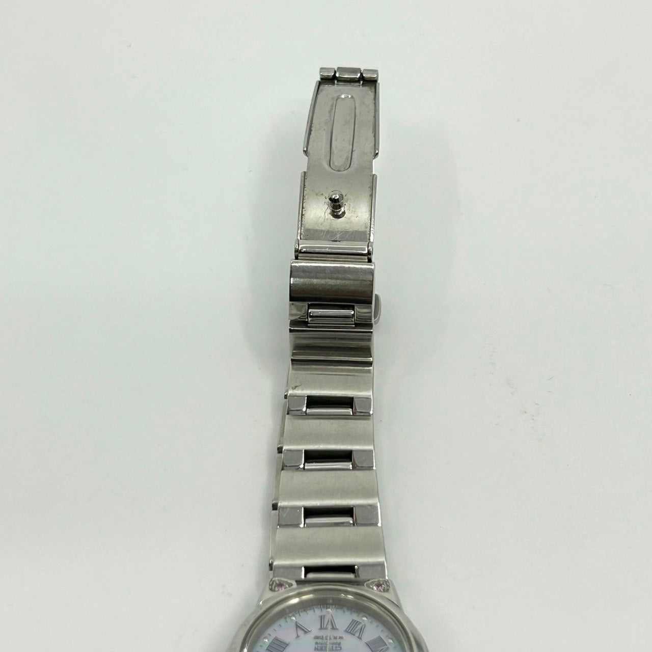 CITIZEN wicca シチズン ウィッカ エコドライブ E031-S022568 腕時計 レディース ソーラー アナログ パープルシェル文字盤 シルバー ピンク ローマ数字インデックス シェル 10気圧防水 稼働品 カラーストーン G5