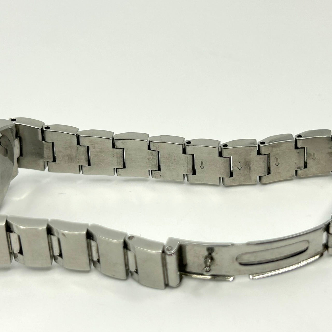 CITIZEN wicca シチズン ウィッカ エコドライブ E031-S022568 腕時計 レディース ソーラー アナログ パープルシェル文字盤 シルバー ピンク ローマ数字インデックス シェル 10気圧防水 稼働品 カラーストーン G5