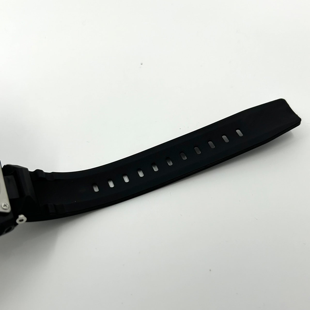 【稼働品】カシオ Gショック Gスチール 腕時計 GST-W110 メンズ タフソーラー 電波ソーラー デジアナ MULTI BAND 6 ブラック シルバー ラバーベルト ラウンド 高機能 耐衝撃構造 ストリート アウトドア カジュアル クリーニング済 G3