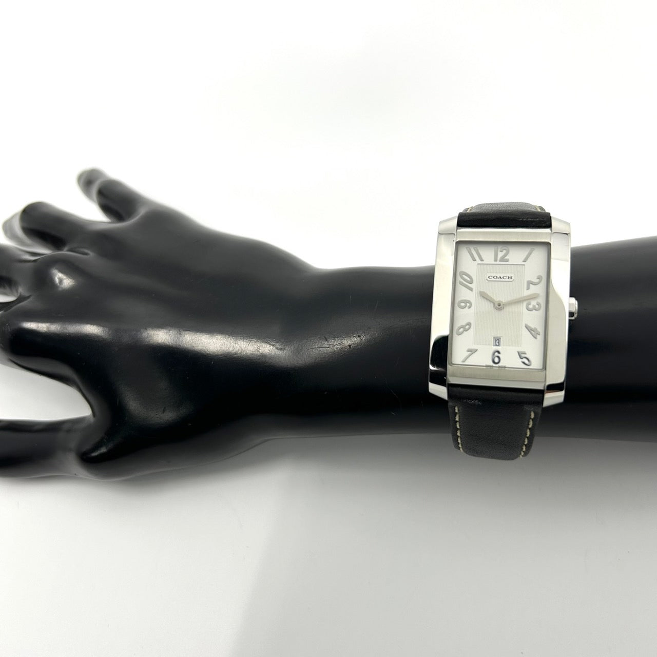 【電池交換済】 COACH コーチ 腕時計 0242 6.795.480 ユニセックス クオーツ レクタンギュラー デイト アナログ 白文字盤 レザーベルト スイス製 クラシック エレガント ドレスウォッチ ビジネス 通勤 通学 メンズ レディース G3