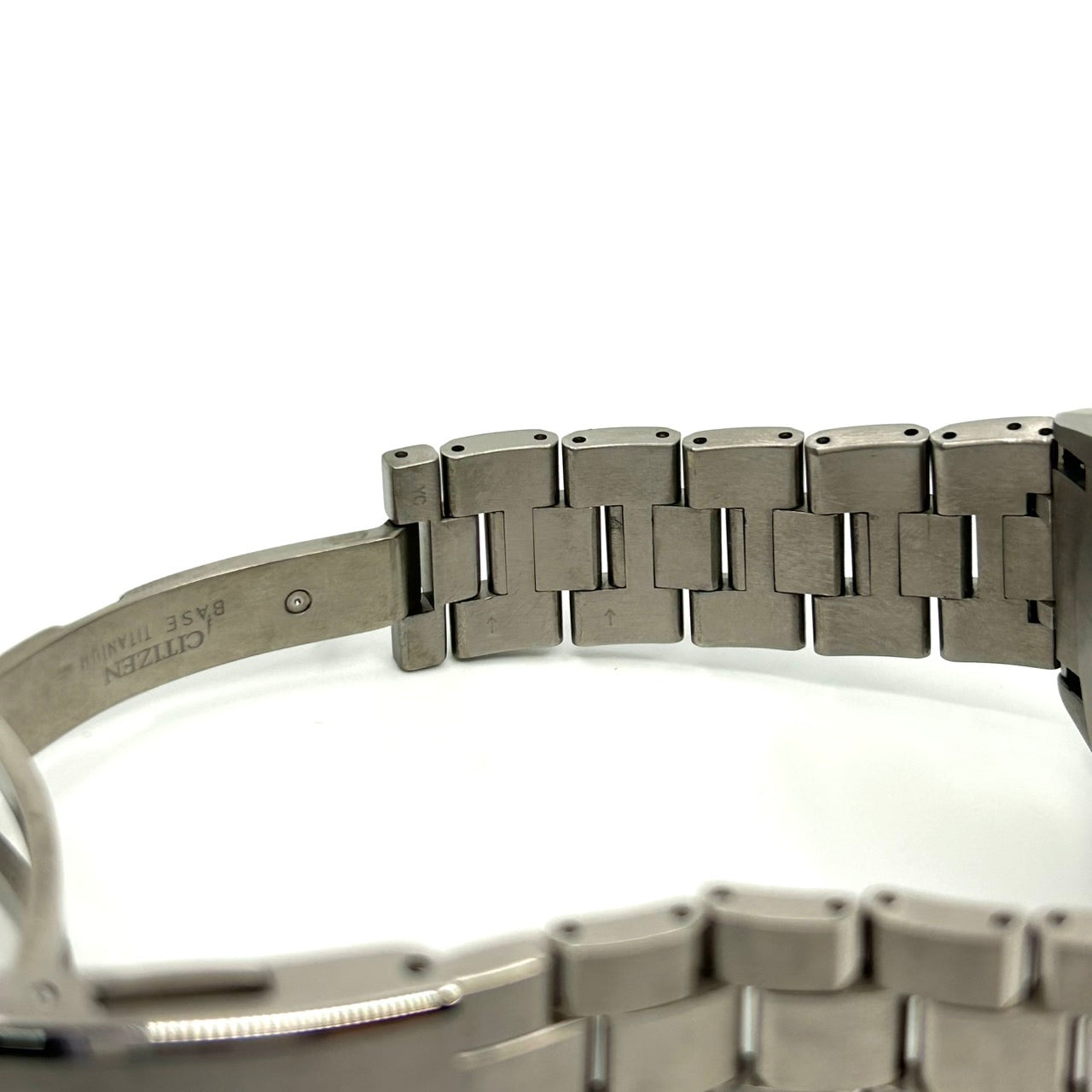 【極美品/稼働品】citizen シチズン アテッサ 腕時計 メンズ H610-T024564 エコドライブ 電波ソーラー クロノグラフ ワールドタイム デイト チタン ブルー文字盤 アナログ ビジネス 高機能 軽量 スタイリッシュ G2