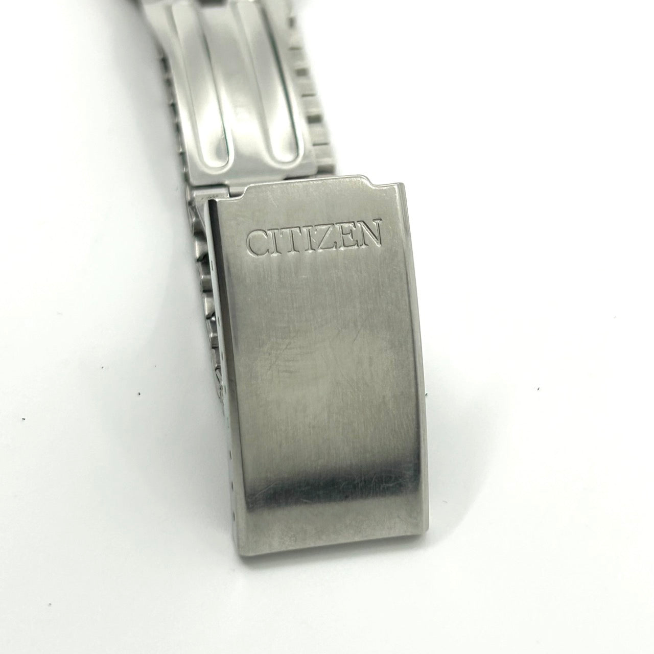 【稼働品】シチズン ジャンクション エコドライブ 腕時計 8800-K13561 CK ユニセックス ソーラー デイデイト アナログ 白文字盤 シルバー ステンレス シンプル クラシック カジュアル ビジネス 通勤 通学 ユニセックス クリーニング済 G2