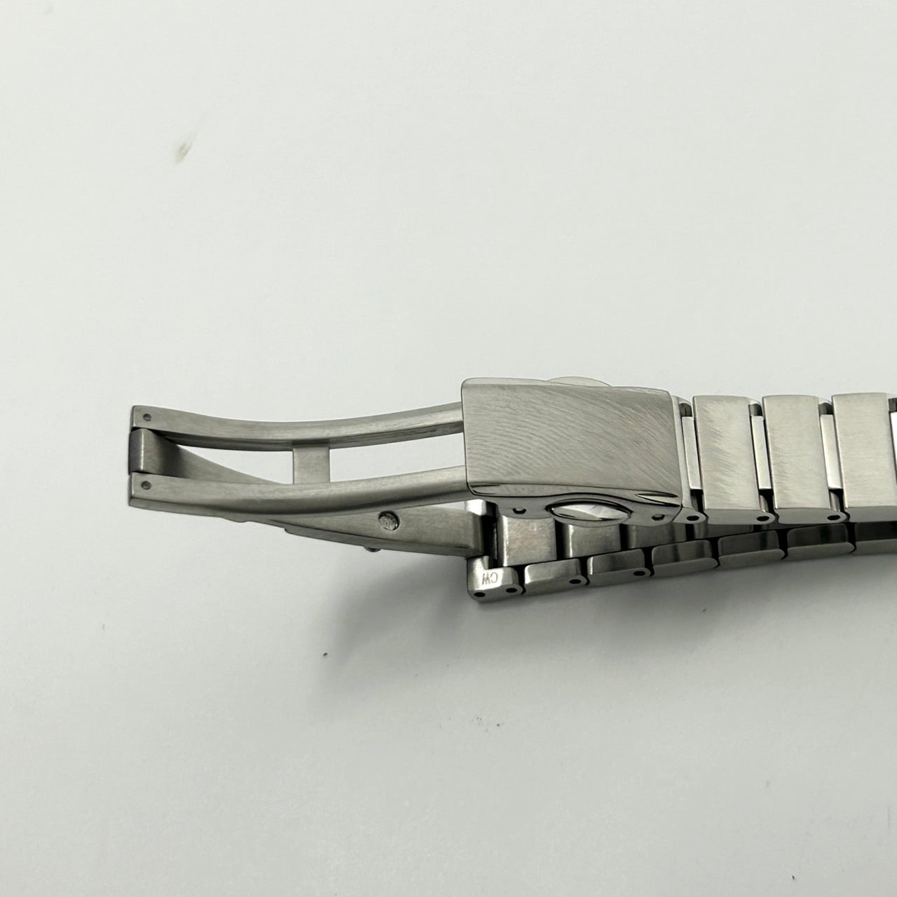 【美品】シチズン クロスシー xC 腕時計 レディース H246-T021820 エコドライブ 電波ソーラー ワールドタイム デイト アナログ 黒文字盤 シルバー ローマ数字 エレガント ビジネス オフィス カジュアル ドレスウォッチ G1