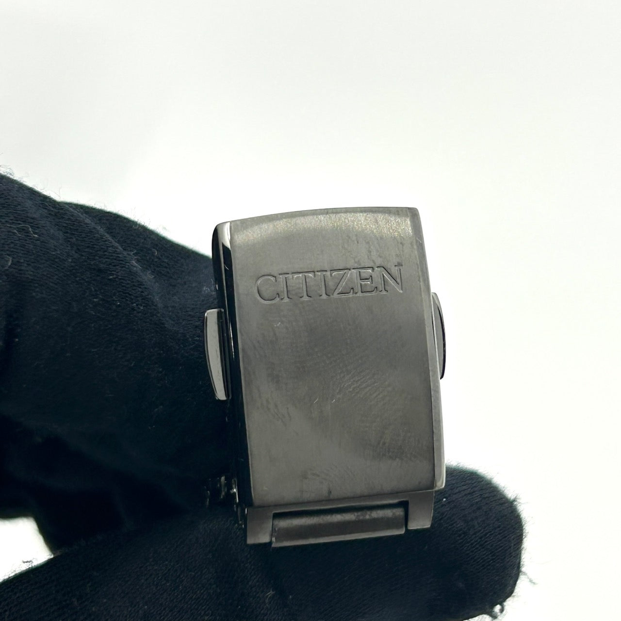 【未使用級/箱付】シチズン アテッサ 腕時計 メンズ E660-S121957 エコドライブ 電波ソーラー クロノグラフ ワールドタイム デイト チタン ブラック文字盤 アナログ ビジネス 高機能 軽量 スタイリッシュ エレガント 高級 クリーニング済 G