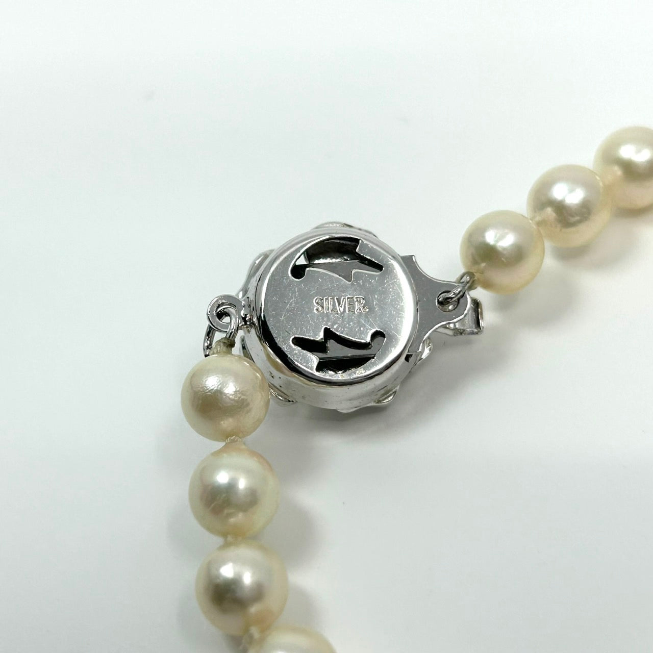 極美品 本真珠 あこや真珠 養殖パール ネックレス ホワイト ラウンド珠 6.0-6.4mm ペンダント レディース 冠婚葬祭 フォーマル カジュアル 45cm i5