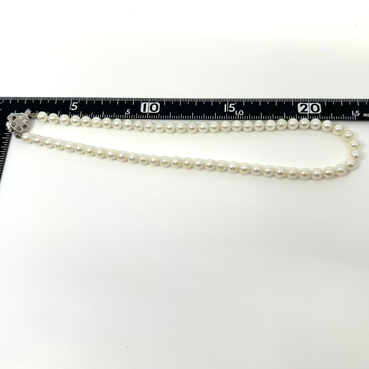極美品 Near Mint 本真珠 あこや真珠 養殖真珠 パール ラウンド ホワイト ネックレス ペンダント レディース 6.5mm-6.9mm シルバー留め具刻印 冠婚葬祭 フォーマル カジュアル 全長約45cm i6