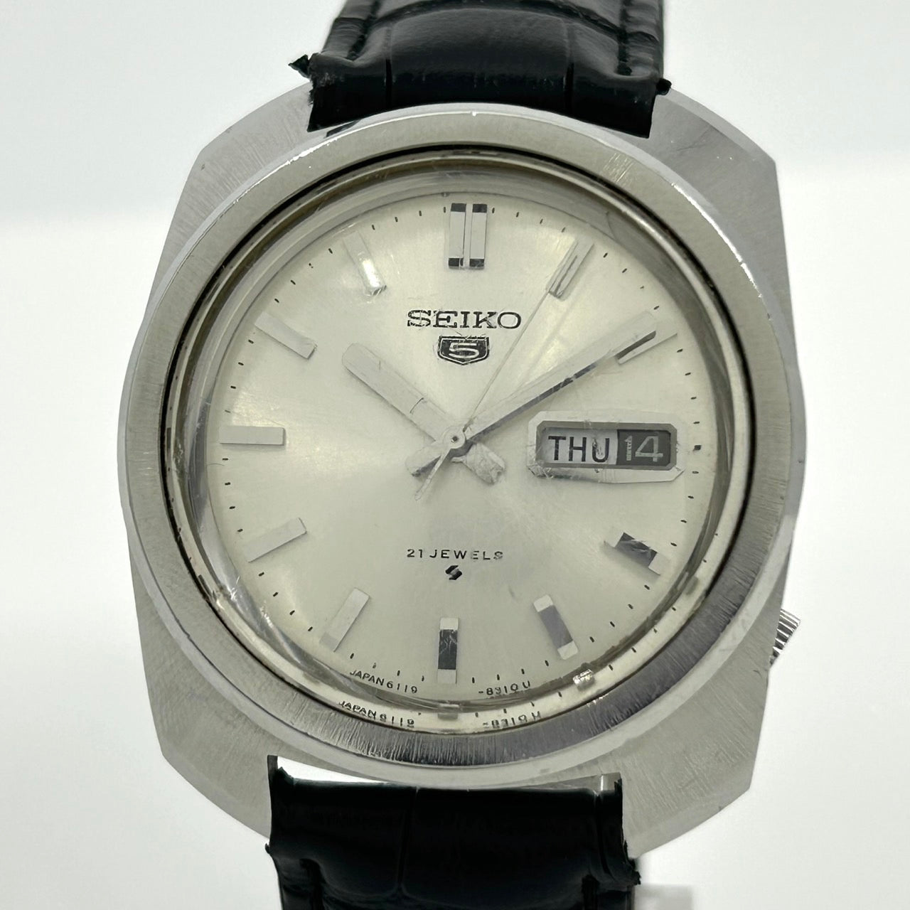 【稼働品/新品ベルト】SEIKO セイコー 5 ファイブ 腕時計 メンズ 自動巻き 6119-8220 21石 デイデイト シルバー文字盤 アナログ ビンテージ アンティーク クラシック レトロ ビジネスウォッチ クリーニング済 G4