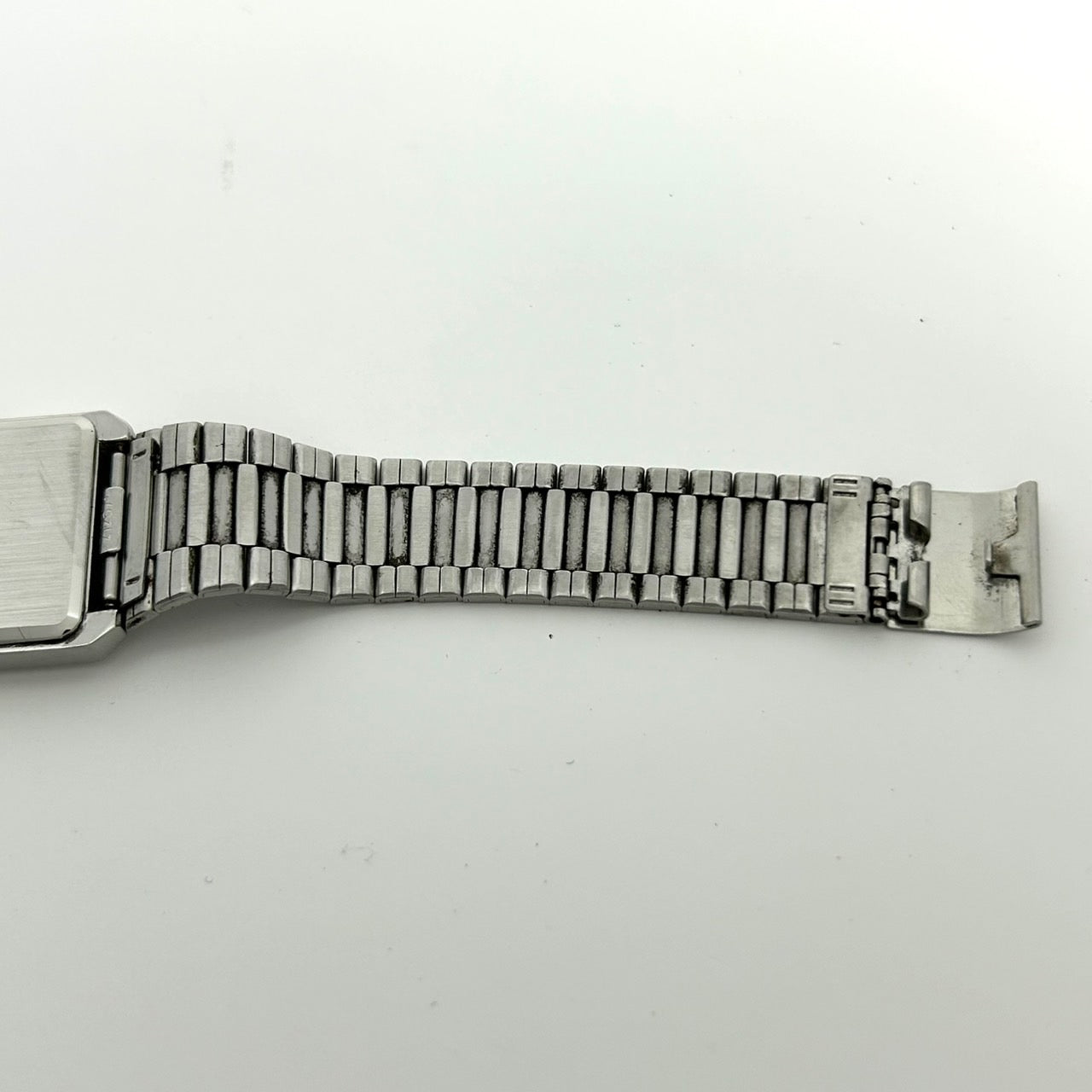 【電池交換済／稼働品】 SEIKO セイコー クオーツ 5Y01-5040 メンズ 腕時計 スクエア シルバー ゴールド コンビ アナログ ビンテージ アンティーク レトロ クラシック ドレスウォッチ ビジネス クリーニング済 G4