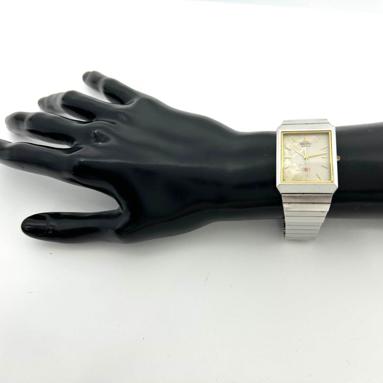 【電池交換済／稼働品】 SEIKO セイコー クオーツ 5Y01-5040 メンズ 腕時計 スクエア シルバー ゴールド コンビ アナログ ビンテージ アンティーク レトロ クラシック ドレスウォッチ ビジネス クリーニング済 G4