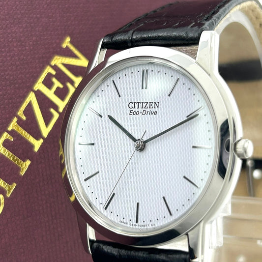 【稼働品/極美品/箱付】CITIZEN シチズン STILETTO G431-T011683 エコドライブ メンズ 腕時計 ソーラー 薄型 シルバー 白文字盤 ブラックレザーベルト ドレスウォッチ エレガント クラシック ビジネス クリーニング済 G