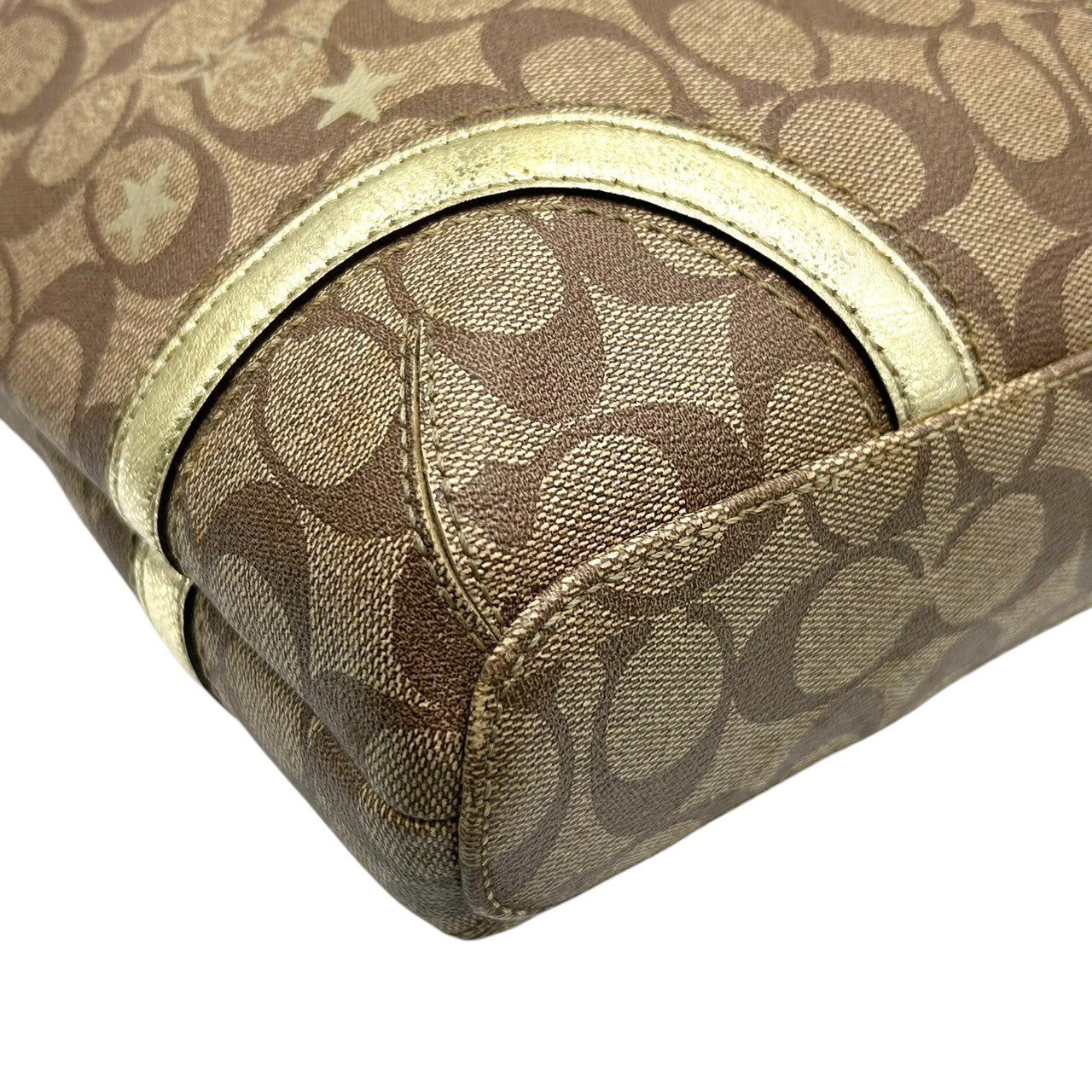 【未使用級】 COACH コーチ トートバッグ F18853 シグネチャー スター 星柄 PVC レザー ブラウン ゴールド レディース A4収納可 肩掛け チャーム付 通勤 通学 エレガント キュート 大容量 s49