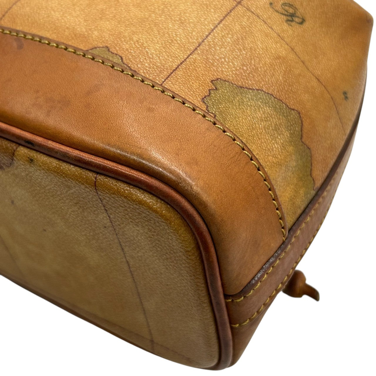 プリマクラッセ ショルダーバッグ 巾着バッグ 2way ハンドバッグ レディース PRIMA CLASSE 地図柄 PVC レザー ヴィンテージ クラシック イタリア製 Alviero Martini 肩掛け 斜め掛け エレガント s35