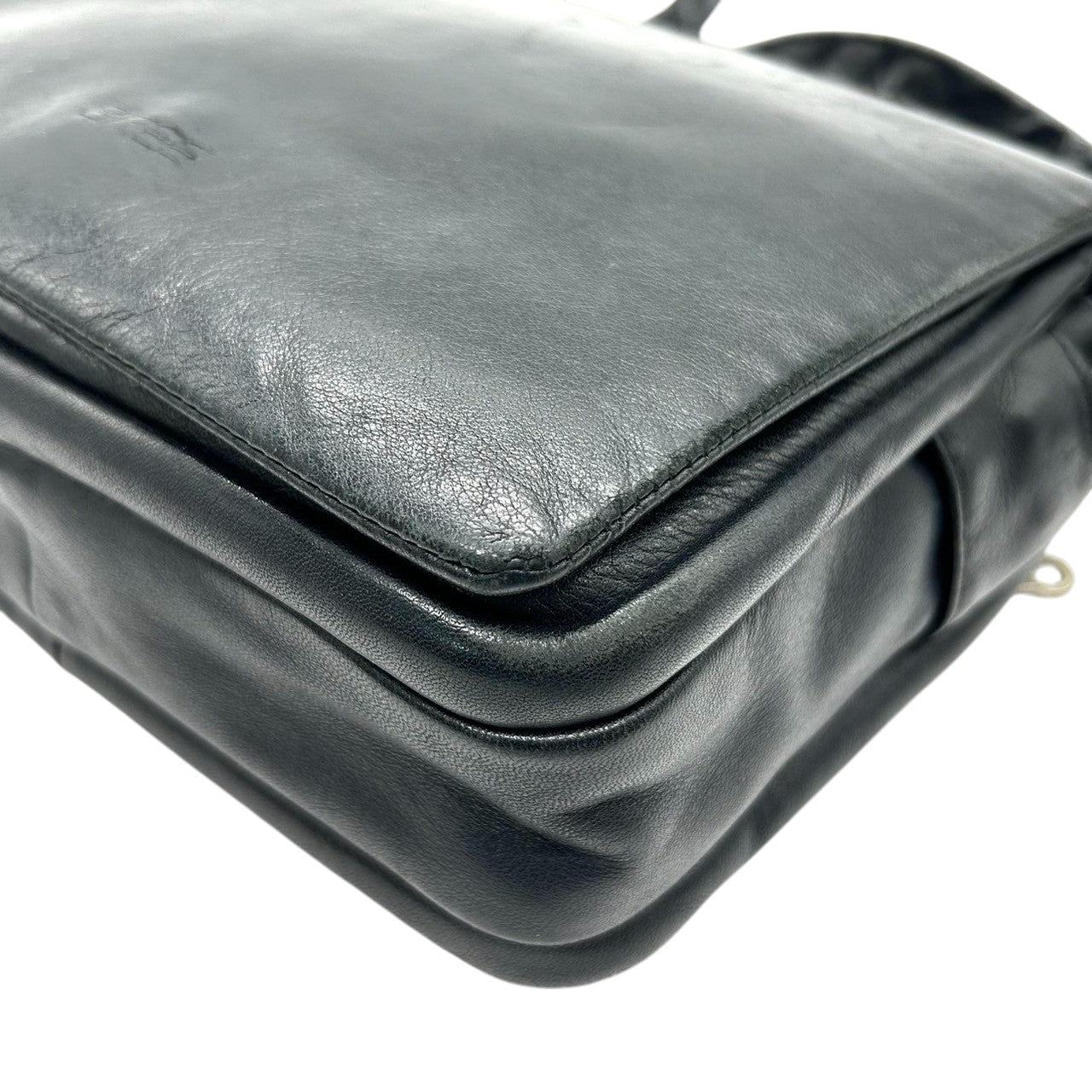 BREE ブリー ショルダーバッグ レザー 本革 ブラック 黒 フラップ式 メンズ レディース ユニセックス 斜め掛け クロスボディ ヴィンテージ クラシック ドイツブランド シンプルデザイン 高品質 クリーニング済み s41