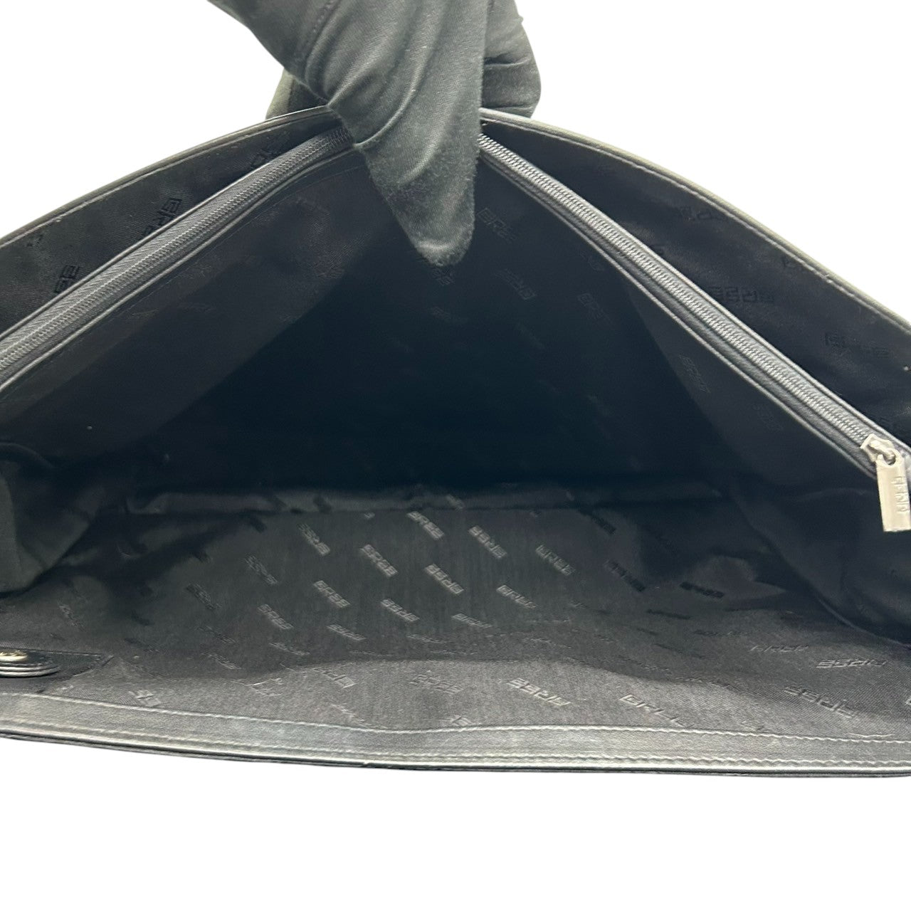 BREE ブリー ビジネスバッグ 2WAY ショルダーバッグ メンズ レザー 本革 黒 ブリーフケース A4 書類鞄 ドイツブランド クラシック 通勤 エレガント ロゴ型押し クリーニング済み X2