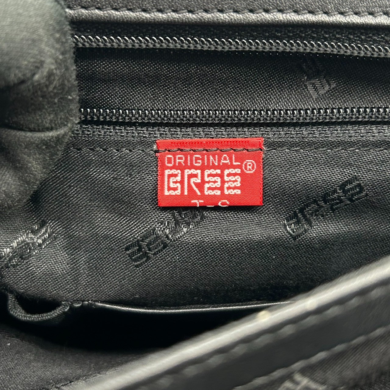 BREE ブリー ビジネスバッグ 2WAY ショルダーバッグ メンズ レザー 本革 黒 ブリーフケース A4 書類鞄 ドイツブランド クラシック 通勤 エレガント ロゴ型押し クリーニング済み X2