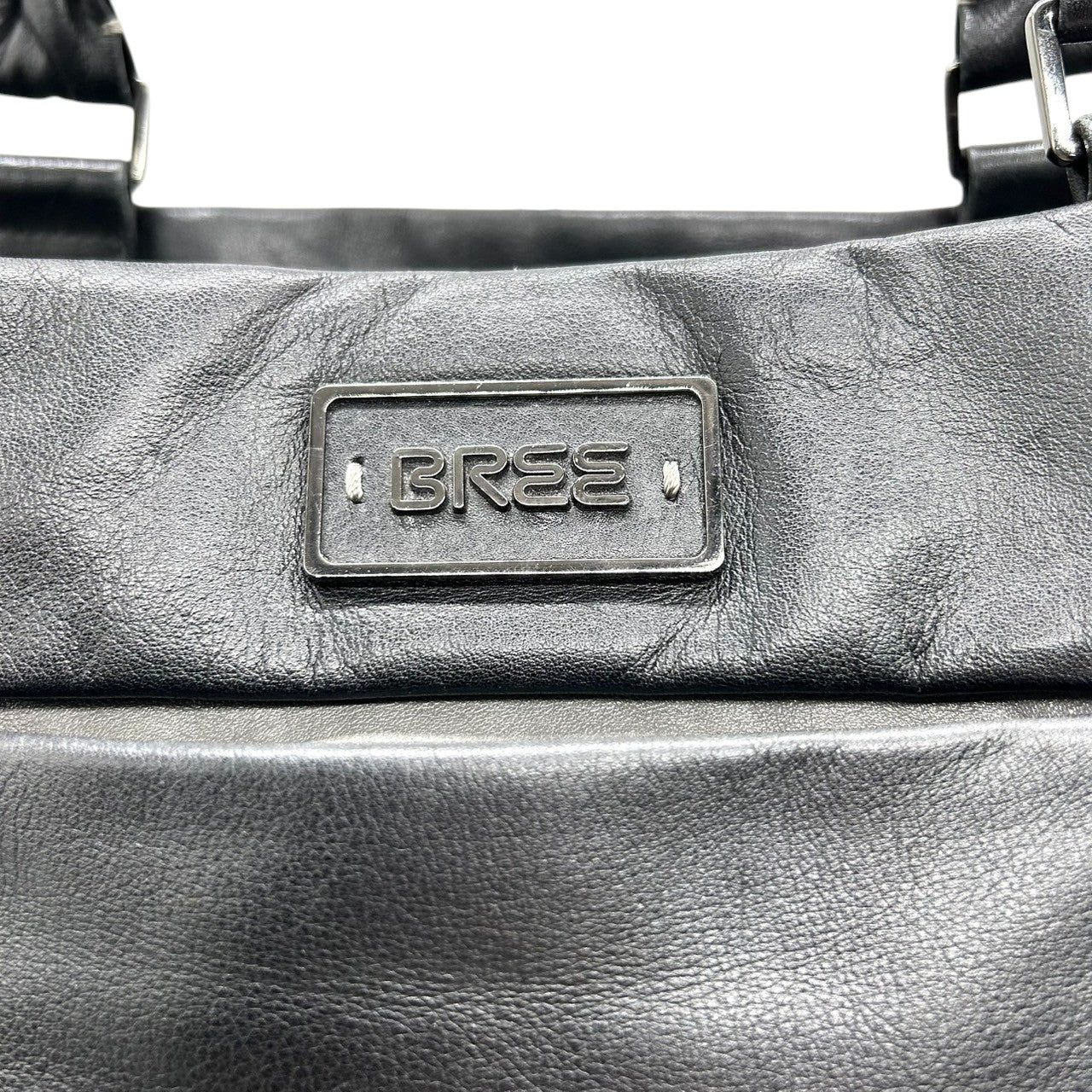 【美品】BREE ブリー 2WAY トートバッグ ショルダーバッグ ビジネスバッグ メンズ レディース レザー 本革 黒 大容量 A4収納可 肩掛け 斜め掛け 通勤 通学 ドイツブランド 高品質 スタイリッシュ ロゴプレート クリーニング済み X2