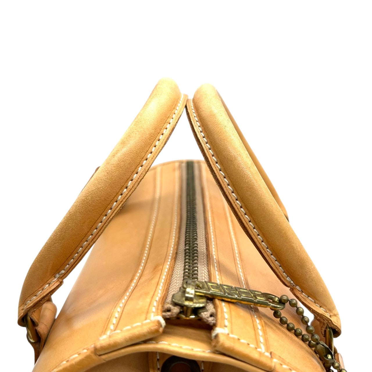 【美品】BREE ブリー 2WAY ボストンバッグ ハンドバッグ ショルダーバッグ ヌメ革 レザー 本革 レディース メンズ ユニセックス 経年変化 エイジング ドイツブランド クラシック ヴィンテージ 肩掛け 斜め掛け ロゴ型押し チャーム付 s41