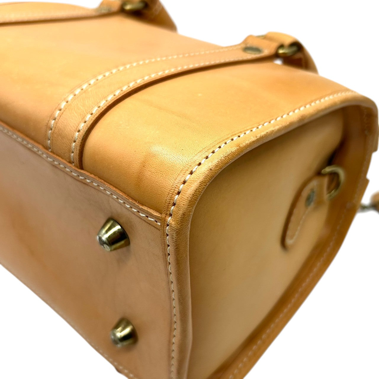 【美品】BREE ブリー 2WAY ボストンバッグ ハンドバッグ ショルダーバッグ ヌメ革 レザー 本革 レディース メンズ ユニセックス 経年変化 エイジング ドイツブランド クラシック ヴィンテージ 肩掛け 斜め掛け ロゴ型押し チャーム付 s41