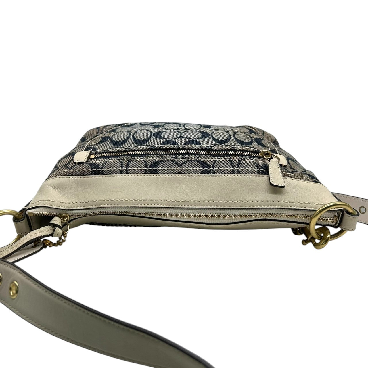 COACH コーチ ショルダーバッグ シグネチャー F10561 キャンバス レザー ネイビー ホワイト レディース ワンショルダー 斜め掛け可 自立可 クラシック エレガント コンパクト デイリーユース 人気 クリーニング済み s78