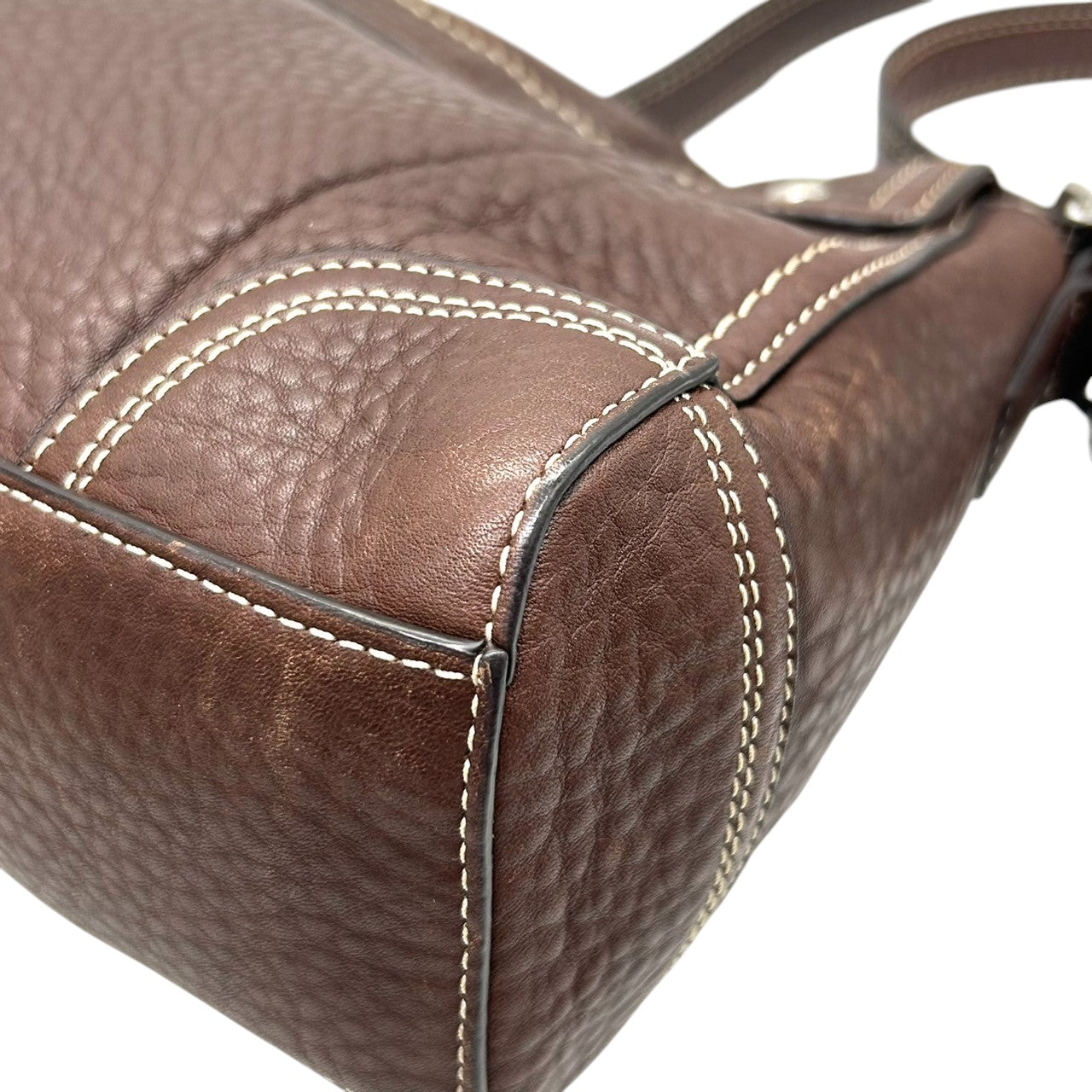 COACH コーチ ショルダーバッグ F13957 斜め掛け可 自立可 レザー 本革 シボ革 ブラウン ターンロック フラップ式 白ステッチ シルバー金具 レディース エレガント クラシック カジュアル 通勤 通学 Y2K 00s s53