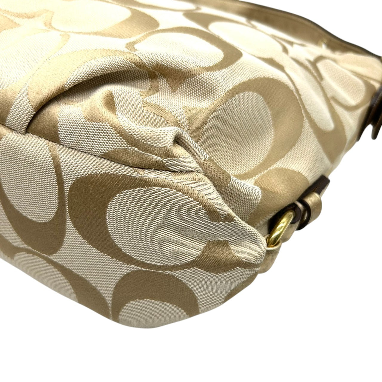 【美品】コーチ COACH ショルダーバッグ シグネチャー ホーボー F15167 キャンバス レザー ベージュ ゴールド レディース エレガント 定番人気 ワンショルダー 斜め掛け可 肩掛け クリーニング済み s32