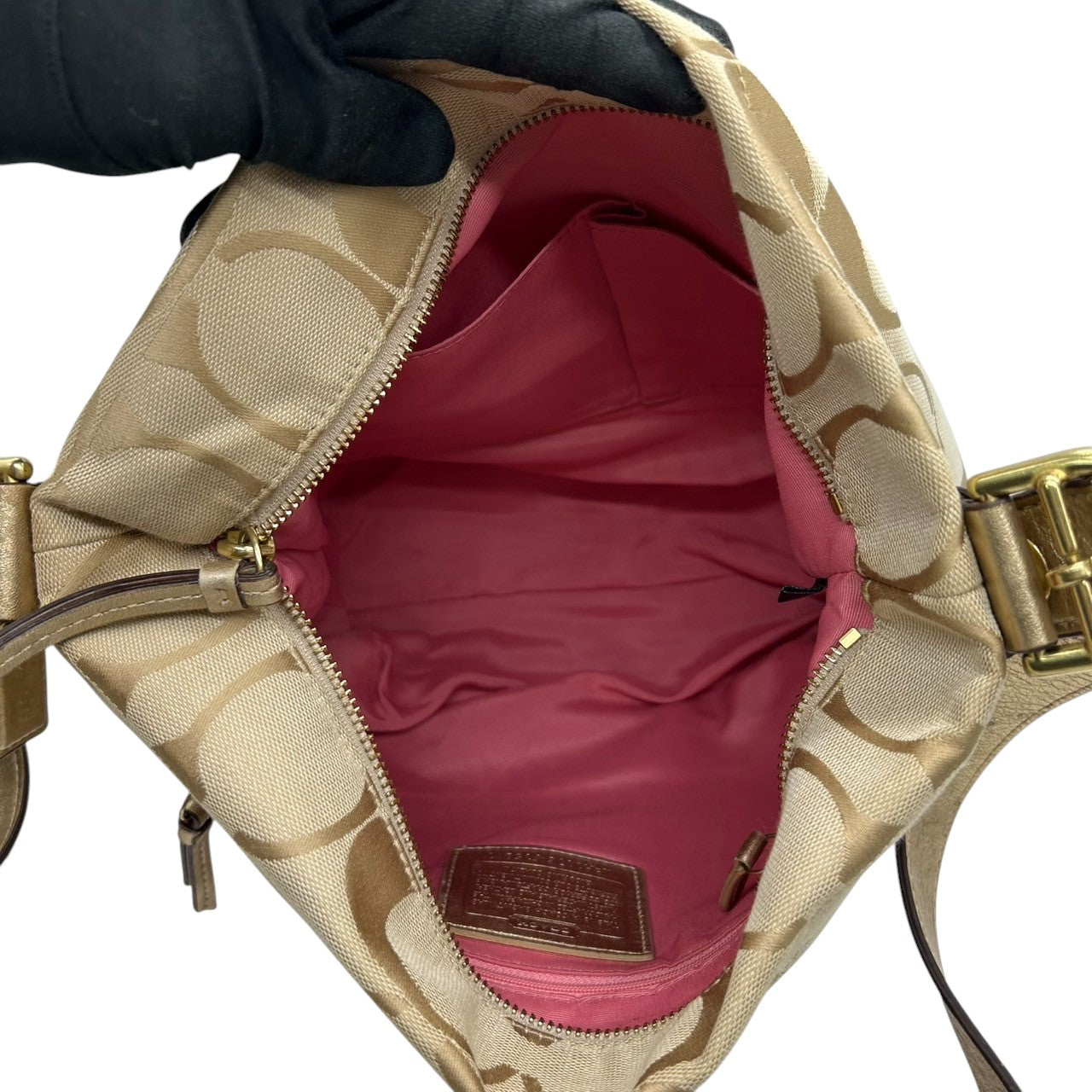 【美品】コーチ COACH ショルダーバッグ シグネチャー ホーボー F15167 キャンバス レザー ベージュ ゴールド レディース エレガント 定番人気 ワンショルダー 斜め掛け可 肩掛け クリーニング済み s32