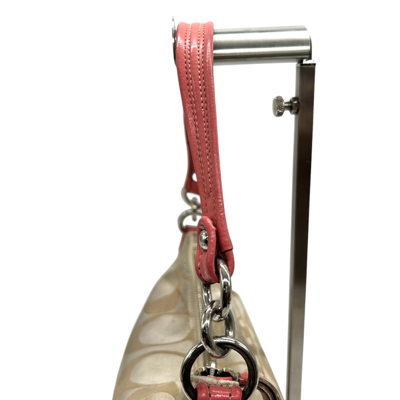 コーチ COACH ハンドバッグ ショルダーバッグ 2WAY シグネチャー 18983 ナイロン レザー ベージュ ピンク レディース フェミニン かわいい 人気モデル ワンショルダー 斜め掛け可 肩掛け クリーニング済み s32