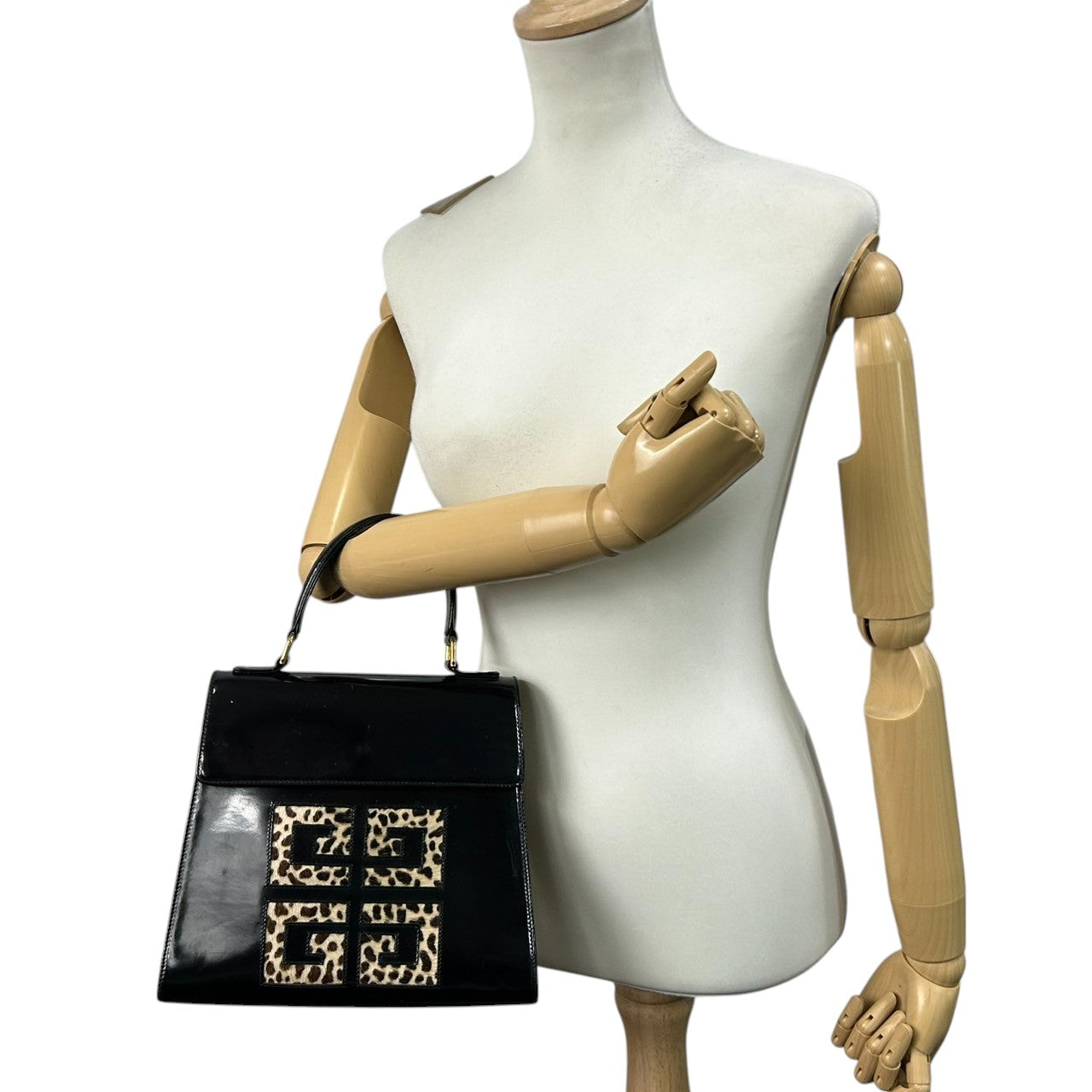 ジバンシー ジバンシィ GIVENCHY ハンドバッグ ヴィンテージ 4Gロゴ レオパード ハラコ レザー 本革 ブラック 黒 ゴールド金具 レディース フォーマル パーティバッグ クラシック エレガント 自立可 クリーニング済み s48