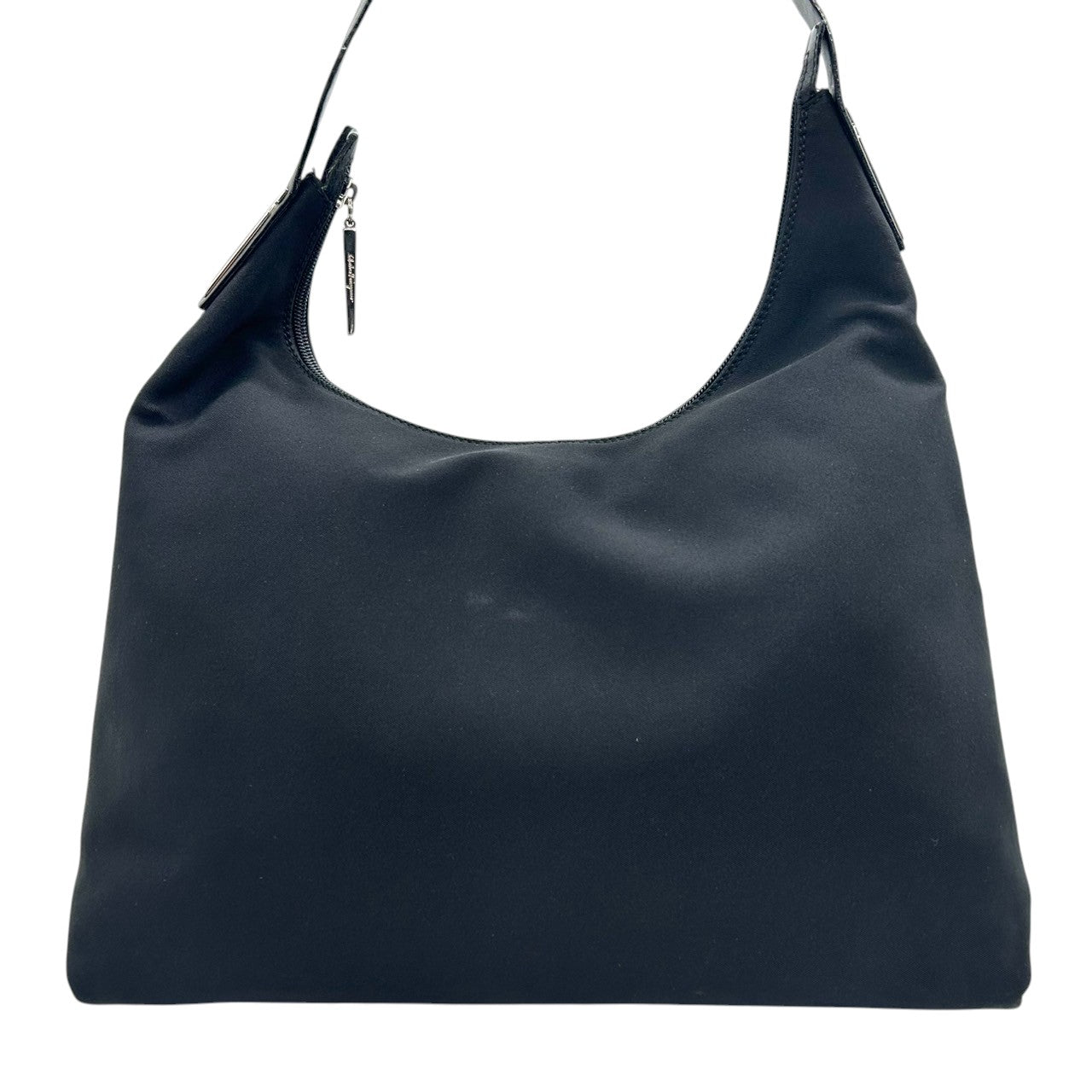 サルヴァトーレフェラガモ Salvatore Ferragamo ショルダーバッグ ハンドバッグ ナイロン レザー ブラック 黒 AQ-21 9653 レディース エレガント シンプル ビジネス 通勤 A4収納可 軽量 自立可 クリーニング済み s48