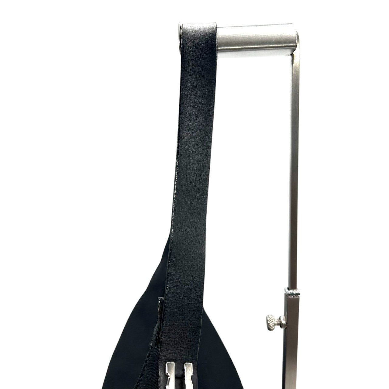 サルヴァトーレフェラガモ Salvatore Ferragamo ショルダーバッグ ハンドバッグ ナイロン レザー ブラック 黒 AQ-21 9653 レディース エレガント シンプル ビジネス 通勤 A4収納可 軽量 自立可 クリーニング済み s48