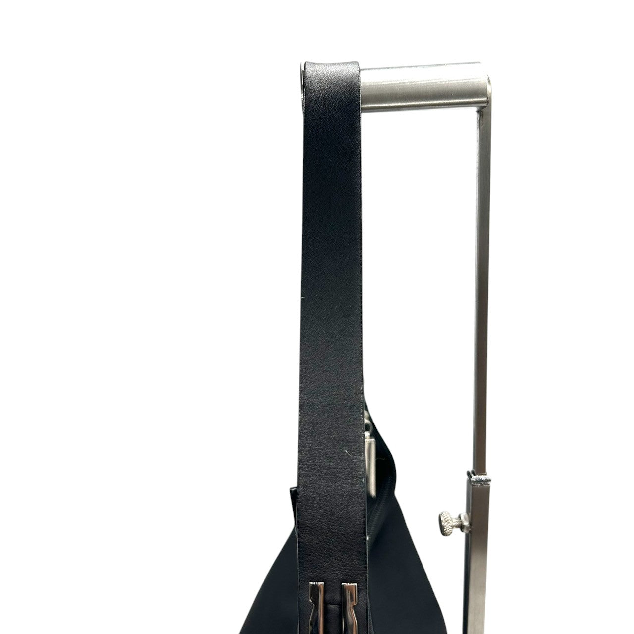 サルヴァトーレフェラガモ Salvatore Ferragamo ショルダーバッグ ハンドバッグ ナイロン レザー ブラック 黒 AQ-21 9653 レディース エレガント シンプル ビジネス 通勤 A4収納可 軽量 自立可 クリーニング済み s48