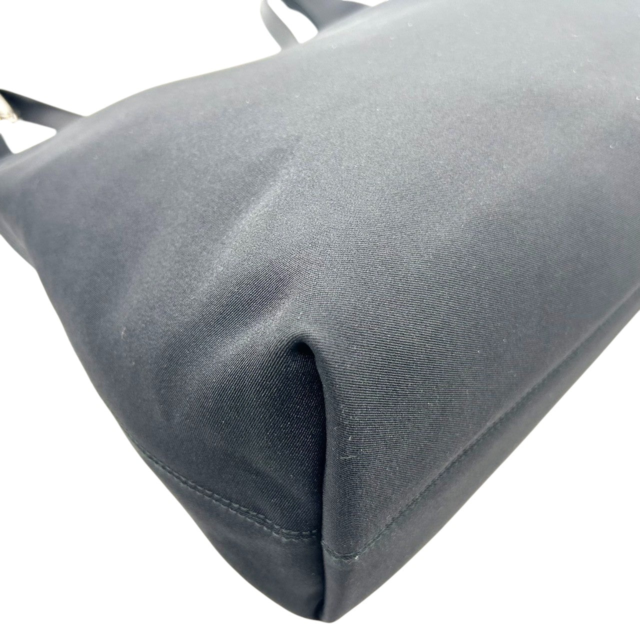 サルヴァトーレフェラガモ Salvatore Ferragamo ショルダーバッグ ハンドバッグ ナイロン レザー ブラック 黒 AQ-21 9653 レディース エレガント シンプル ビジネス 通勤 A4収納可 軽量 自立可 クリーニング済み s48