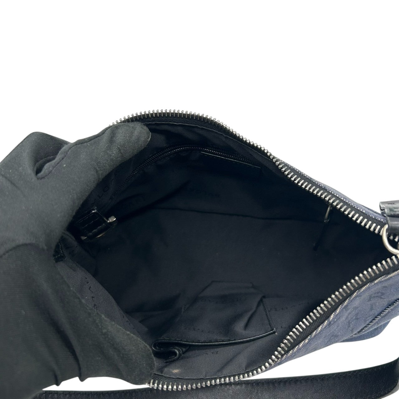 ブルガリ BVLGARI ハンドバッグ ショルダーバッグ アクセサリーポーチ ワンショルダー ロゴマニア キャンバス レザー ネイビー ブラック レディース ワンショルダー クリーニング済み s38