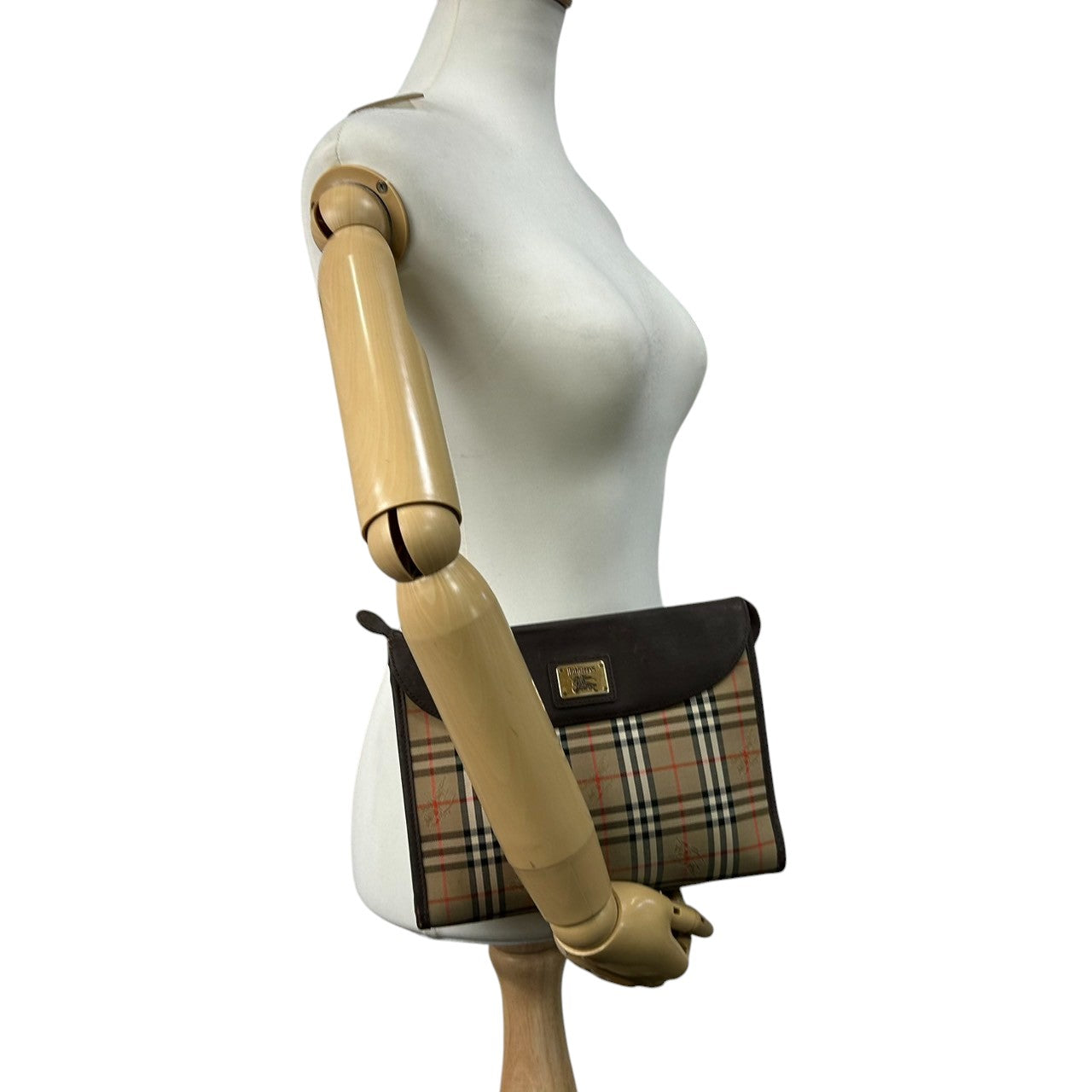 バーバリー Burberrys クラッチバッグ セカンドバッグ ポーチ ノバチェック シャドーホースロゴ ヴィンテージ ビンテージ レザー ナイロン ブラウン ベージュ メンズ レディース ユニセックス 定番人気モデル クリーニング済み s39