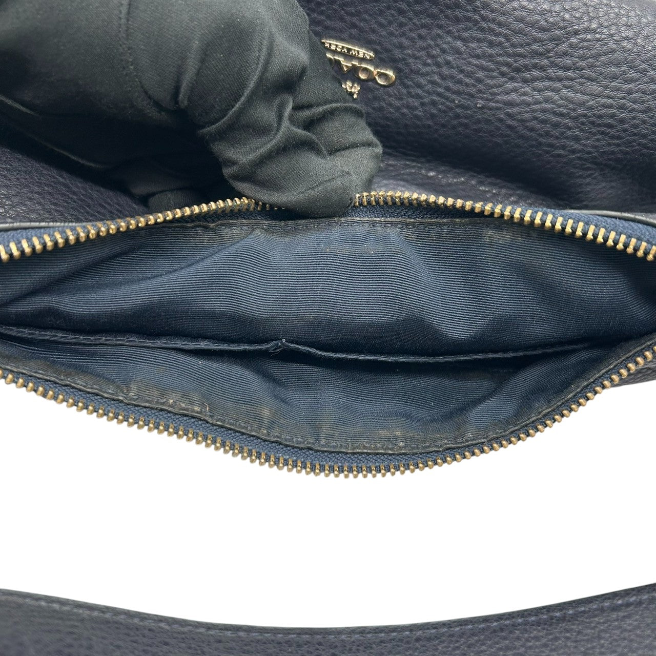 【美品】コーチ COACH 2WAY ショルダーバッグ ハンドバッグ F36628 ペブルドレザー シボ革 本革 ネイビー 紺 レディース エレガント シンプル 通勤 通学 肩掛け 斜め掛け可 クリーニング済み s45