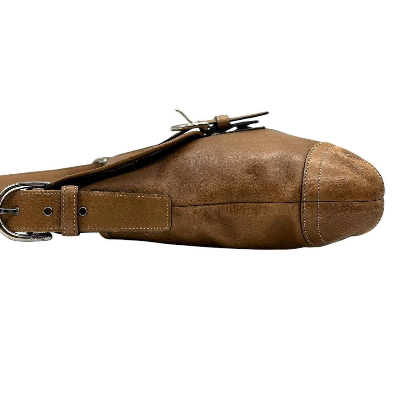 コーチ COACH ショルダーバッグ ソーホー 9480 フラップ レザー 本革 グラブタンレザー ブラウン キャメル ヴィンテージ ビンテージ レディース 定番人気モデル 斜め掛け可 肩掛け 通勤 通学 クラシックデザイン クリーニング済み s50