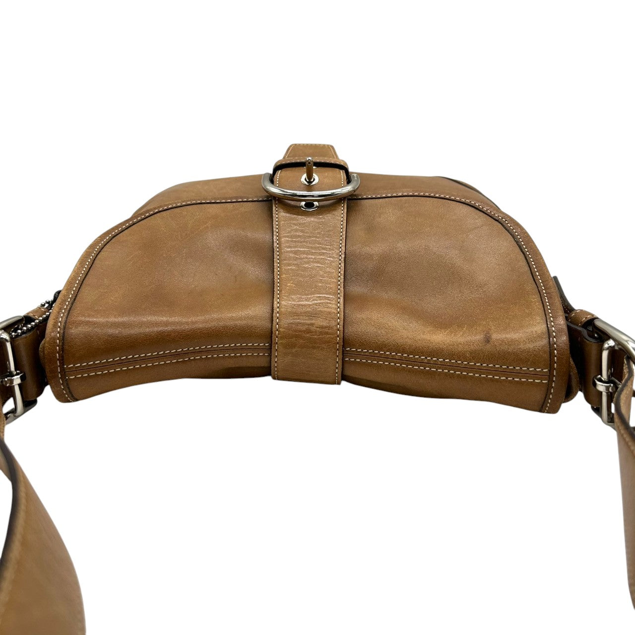 コーチ COACH ショルダーバッグ ソーホー 9480 フラップ レザー 本革 グラブタンレザー ブラウン キャメル ヴィンテージ ビンテージ レディース 定番人気モデル 斜め掛け可 肩掛け 通勤 通学 クラシックデザイン クリーニング済み s50