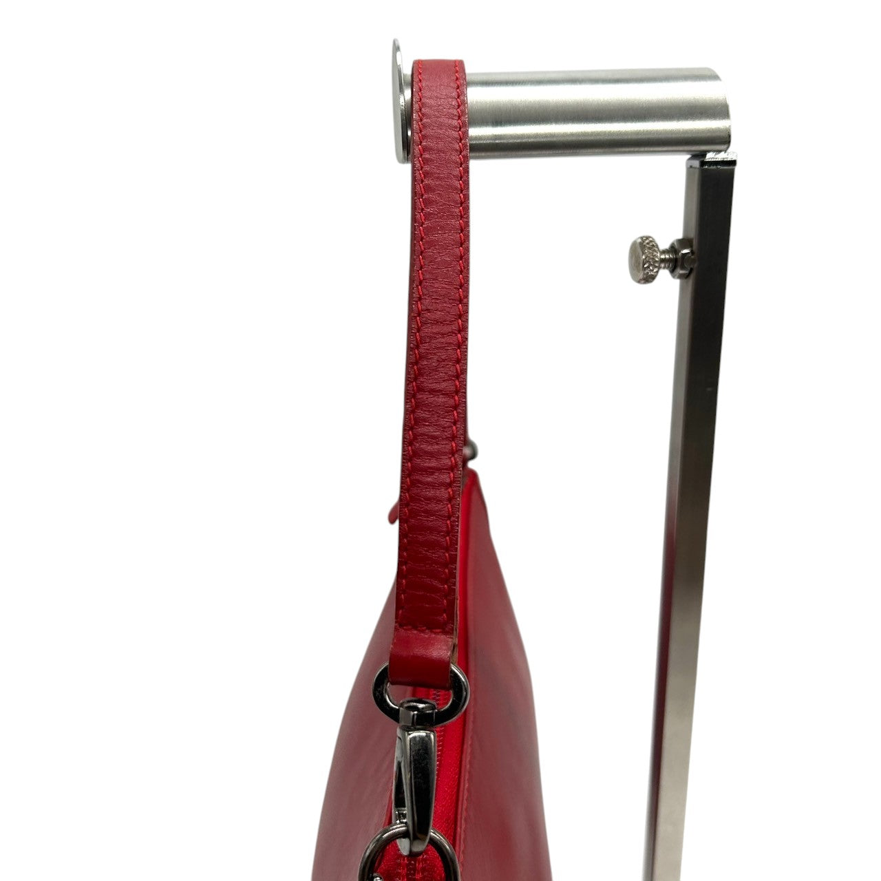 コーチ COACH ハンドバッグ ミニバッグ アクセサリーポーチ 6151 ヴィンテージ オールドコーチ レザー 本革 レッド 赤 レディース 希少 イタリア製 ワンショルダー 肩掛け コンパクト クラシック エレガント 自立可 クリーニング済み s50