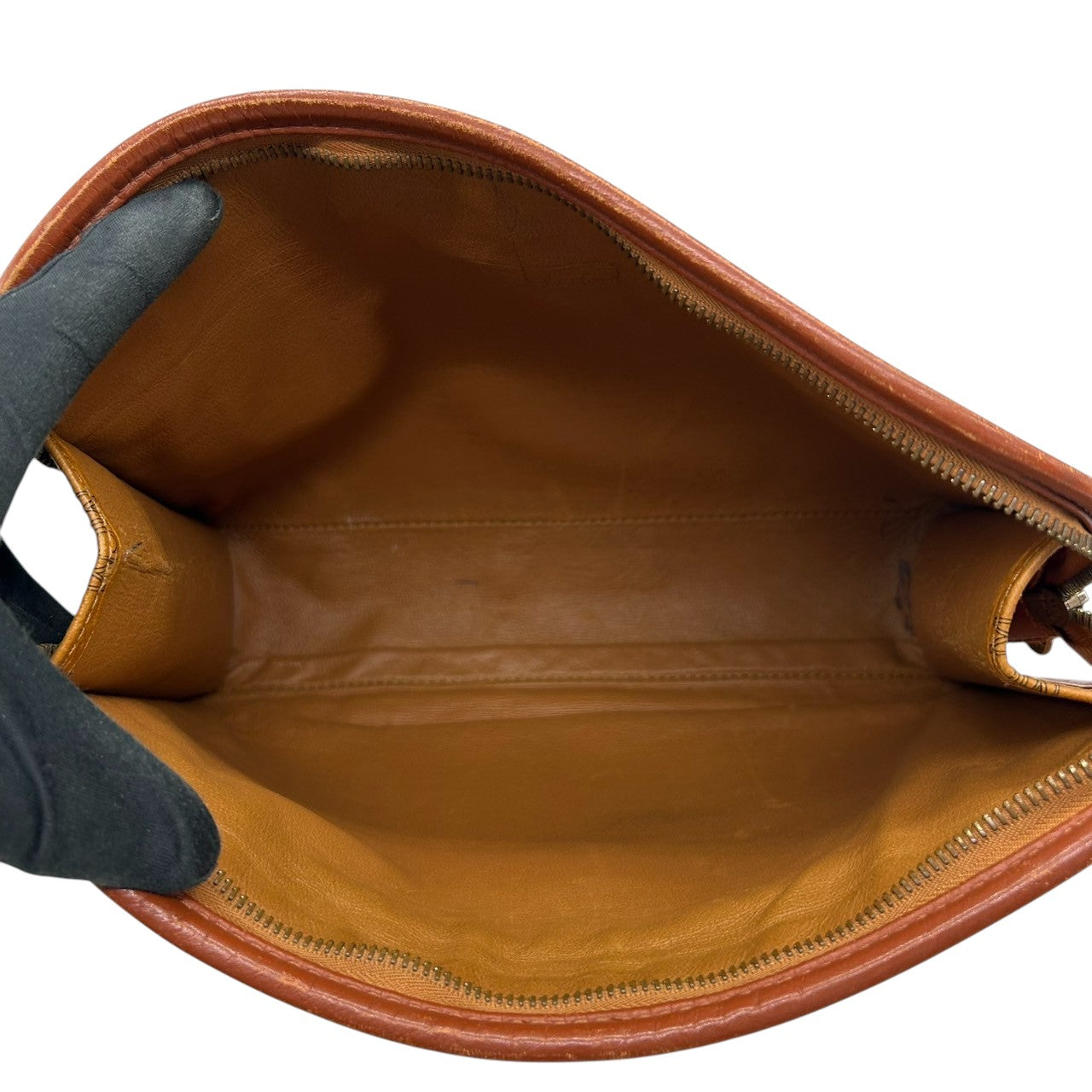 MCM エムシーエム クラッチバッグ セカンドバッグ ヴィセトス柄 ロゴグラム PVC レザー コニャック ブラウン 茶 ヴィンテージ メンズ レディース ユニセックス 定番 人気モデル プレートロゴ 男女兼用 クリーニング済み s29