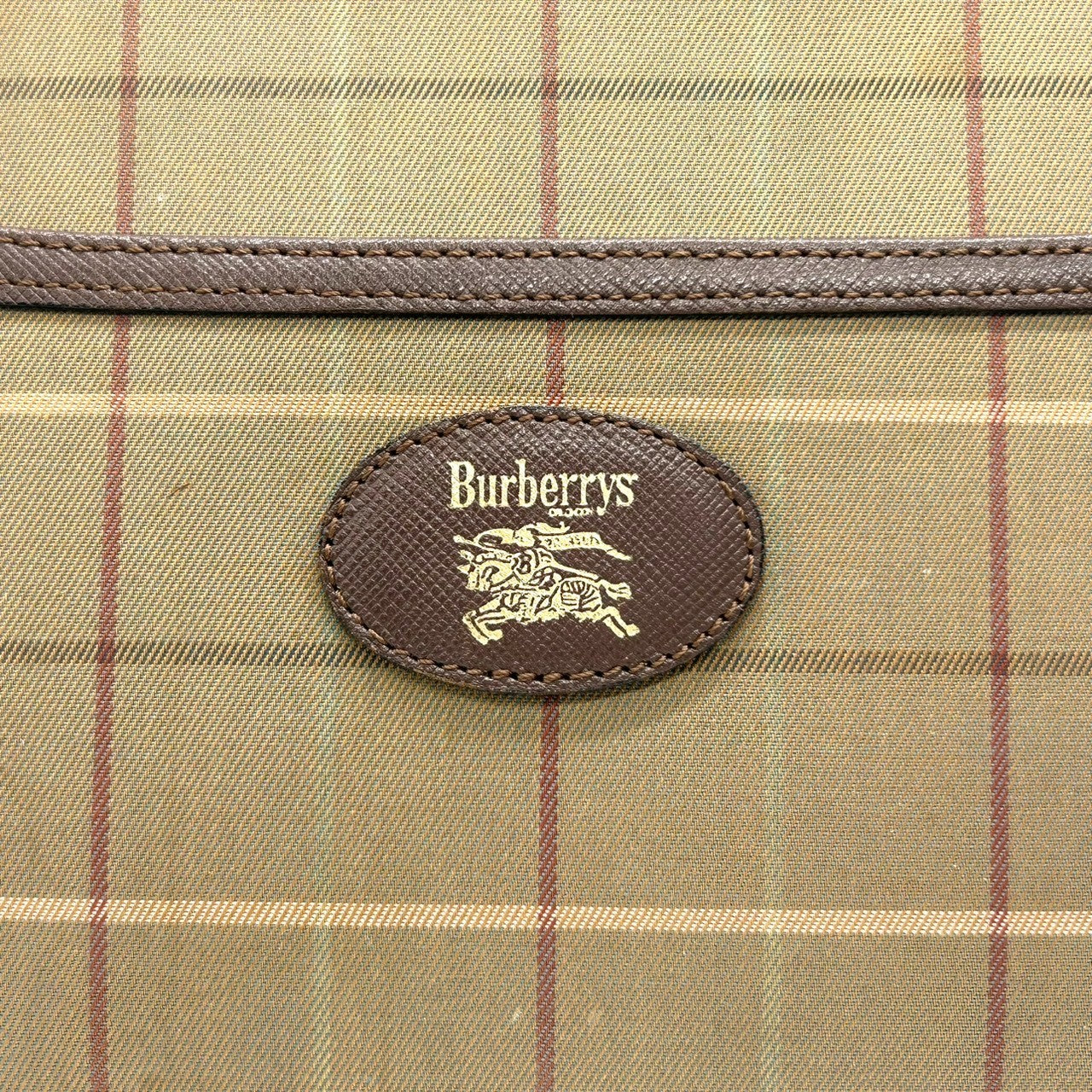 バーバリー Burberrys クラッチバッグ セカンドバッグ ポーチ ヴィンテージチェック ホースロゴ ビンテージ レザー ナイロン ブラウン ベージュ メンズ レディース ユニセックス 定番人気モデル 男女兼用 クリーニング済み s39