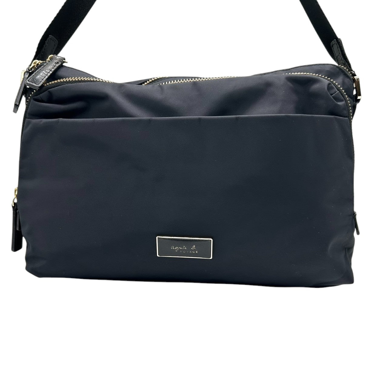 アニエスベー agnes b. VOYAGE ショルダーバッグ ナイロン レザー ブラック 黒 ロゴプレート レディース メンズ ユニセックス 軽量 シンプル カジュアル 通勤 通学 斜め掛け可 肩掛け クリーニング済み s39