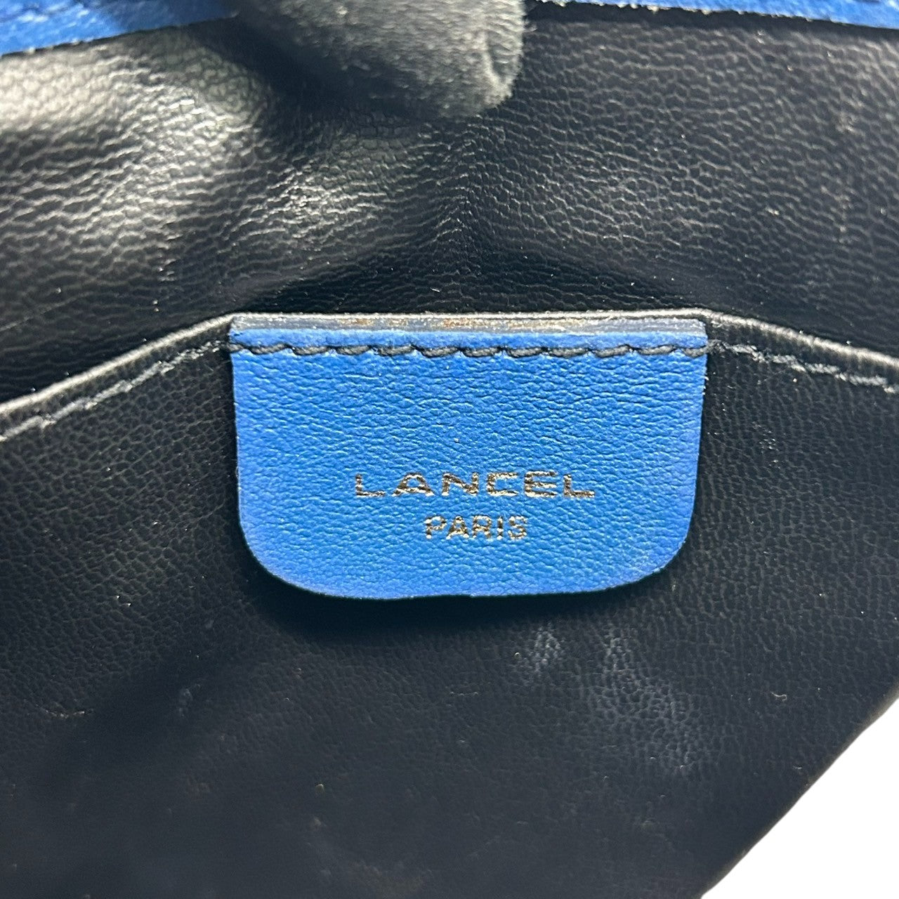 ランセル LANCEL ショルダーバッグ ポシェット ミニバッグ ヴィンテージ ビンテージ レザー 本革 ブルー 青 ゴールド金具 ロゴチャーム フラップ レディース クラシック レトロ 斜め掛け可 肩掛け おしゃれ 可愛い クリーニング済み s39