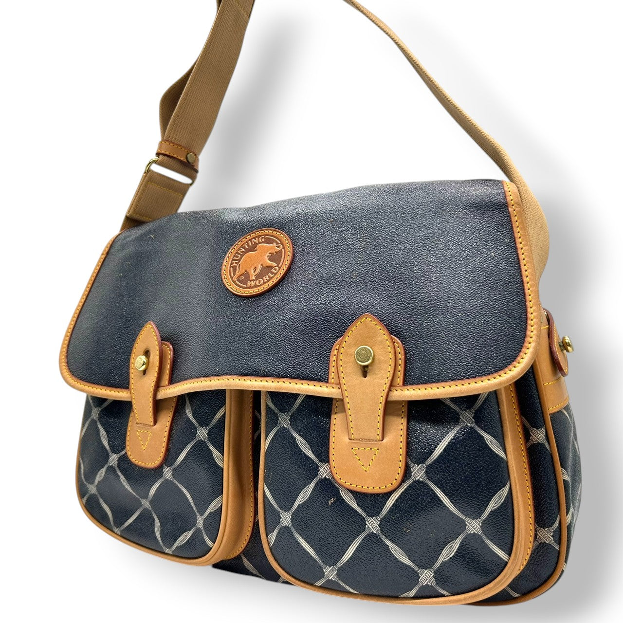 ハンティングワールド HUNTING WORLD ショルダーバッグ バチュークロス サファリ PVC レザー ネイビー キャメル 格子柄 フラップ ヴィンテージ イタリア製 バチューサー メッセンジャーバッグ 人気モデル X2
