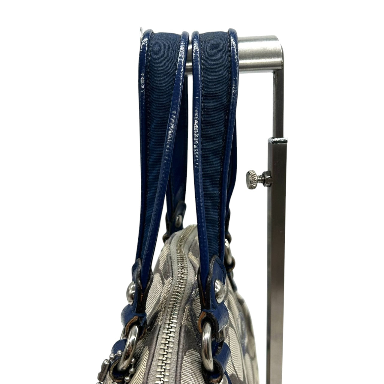 コーチ COACH 2WAY ハンドバッグ ショルダーバッグ ポピー シグネチャー スポットライト 18704 キャンバス パテントレザー グレー ネイビー レディース エレガント フェミニン 定番人気モデル 肩掛け 斜め掛け可 クリーニング済み s29