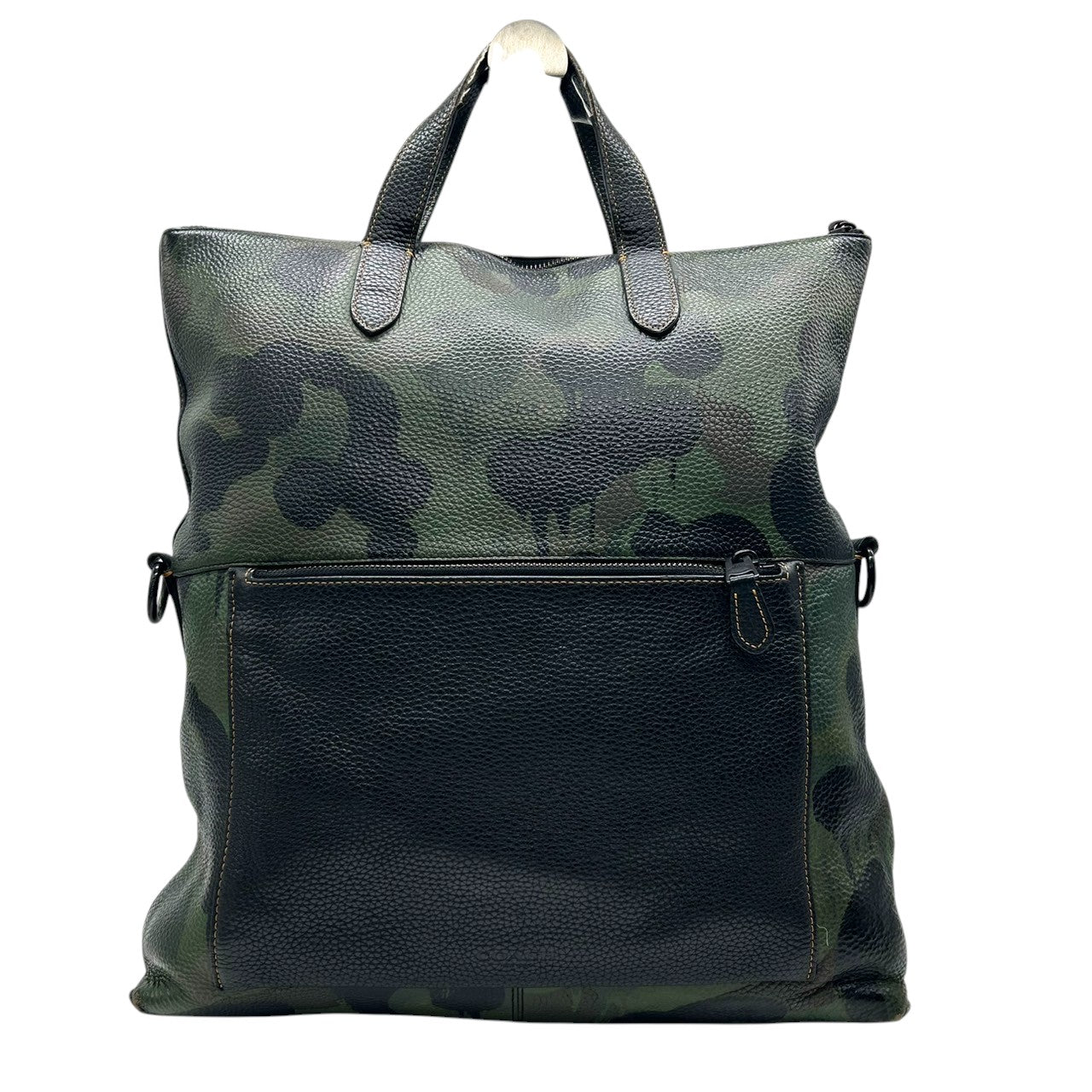 コーチ COACH チャールズ フォルドオーバー トートバッグ F59904 メンズ 2WAY ショルダーバッグ ビジネスバッグ 迷彩 カモフラージュ レザー 本革 ブラック グリーン 大容量 PC収納可 斜め掛け可 自立可 通勤 通学 クリーニング済み T8